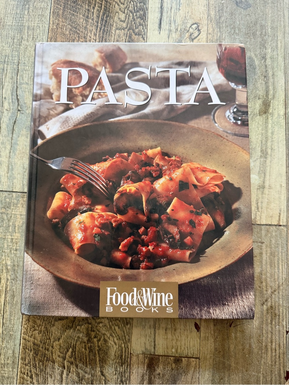 Food & Wine Books - Pasta Cookbook HC Illustrated 1994